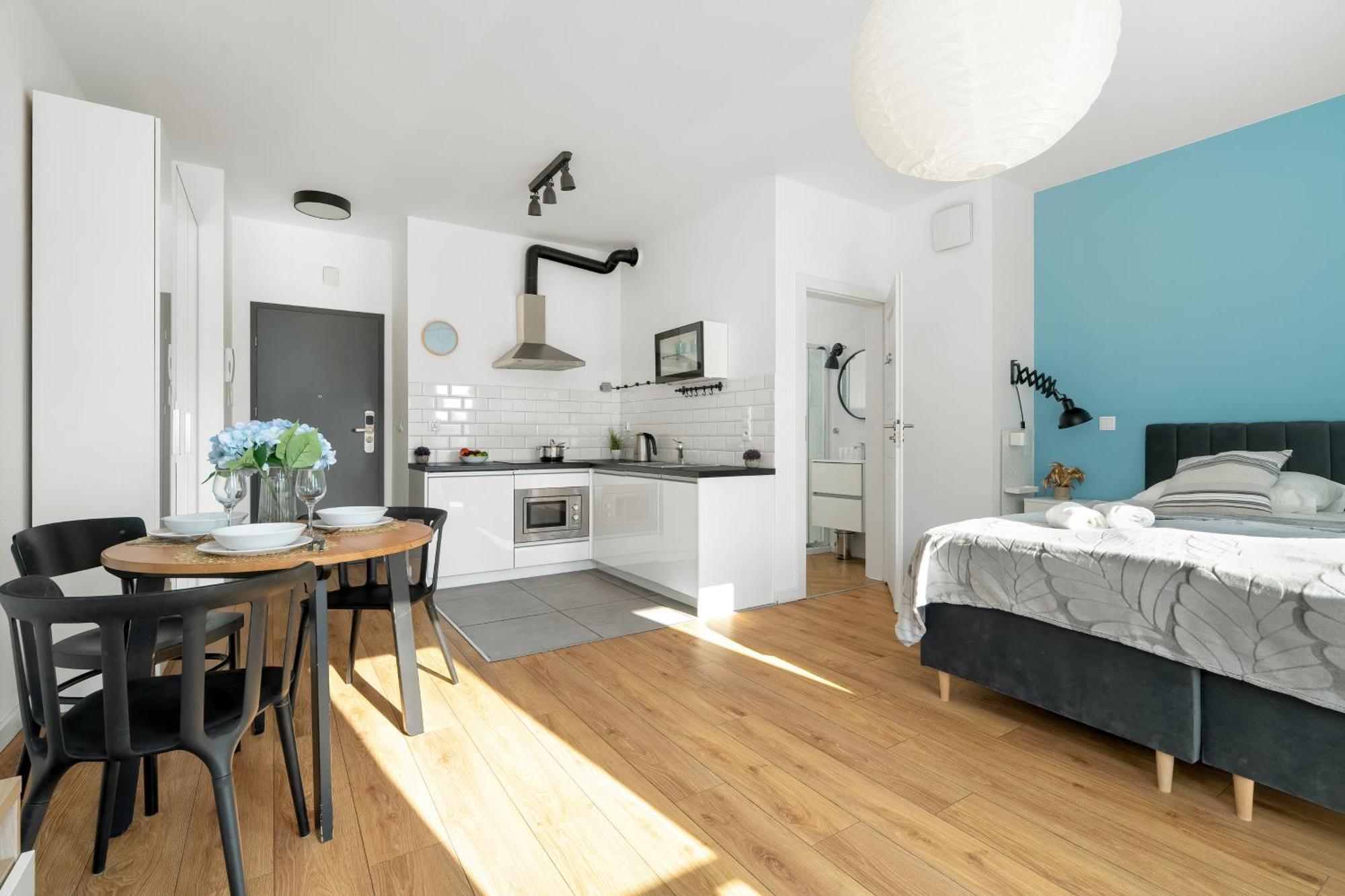 Klimatyczne I Nowoczesne Studio Very Berry W Poznaniu By Noclegi Renters Екстер'єр фото